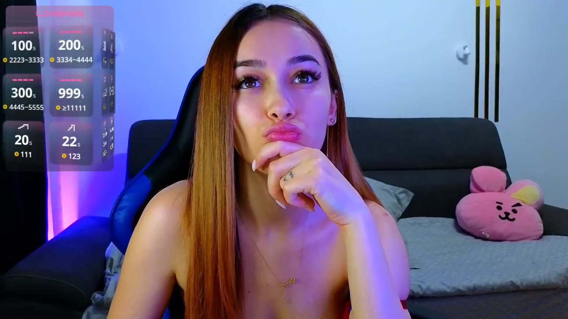 Gallery image thumbnail from AmyKentt's myfreecams stream on, 04/29/2025, 16:04 image 18 of 20