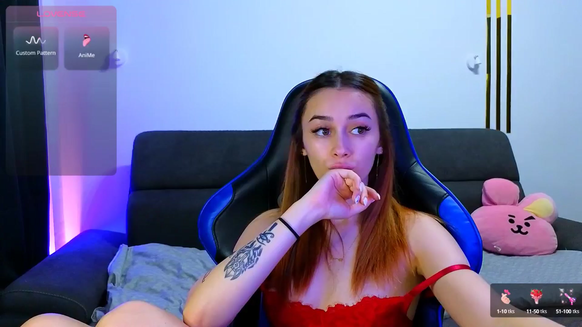 Gallery image thumbnail from AmyKentt's myfreecams stream on, 04/29/2025, 19:25 image 10 of 20