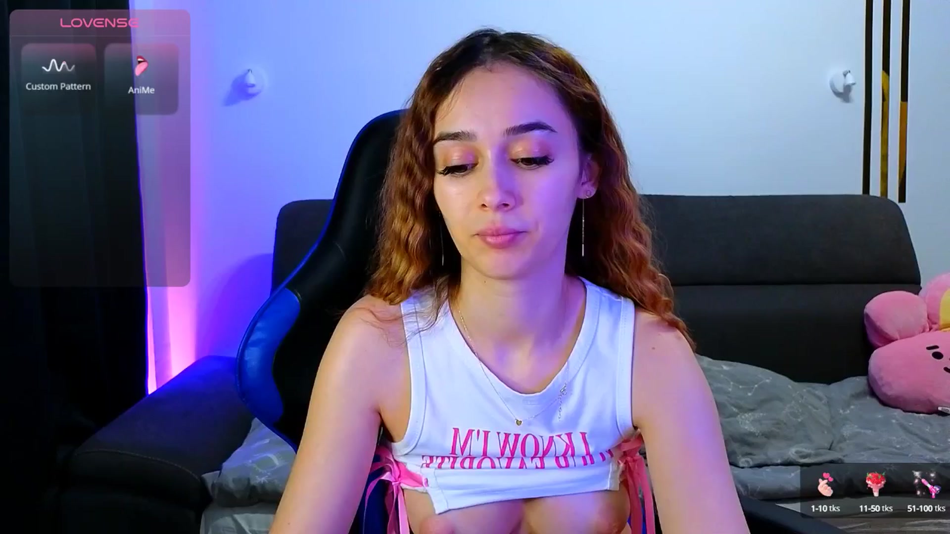 Gallery image thumbnail from AmyKentt's myfreecams stream on, 05/05/2025, 17:07 image 16 of 20
