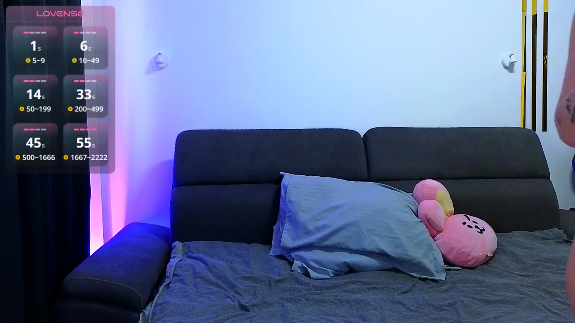 Gallery image thumbnail from AmyKentt's myfreecams stream on, 06/26/2025, 17:29 image 1 of 20