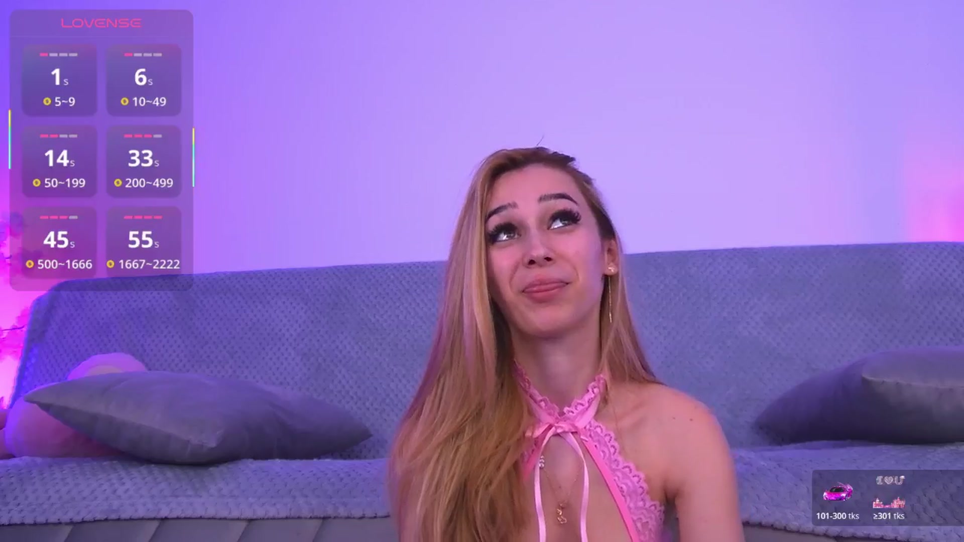 Gallery image thumbnail from AmyKentt's myfreecams stream on, 04/04/2026, 18:36 image 9 of 20