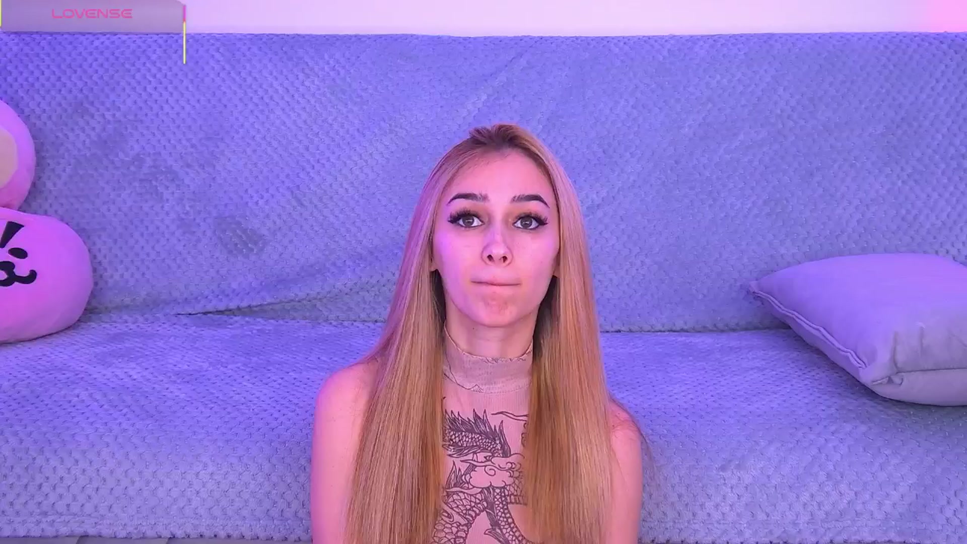 Gallery image thumbnail from AmyKentt's myfreecams stream on, 04/17/2026, 16:08 image 1 of 20