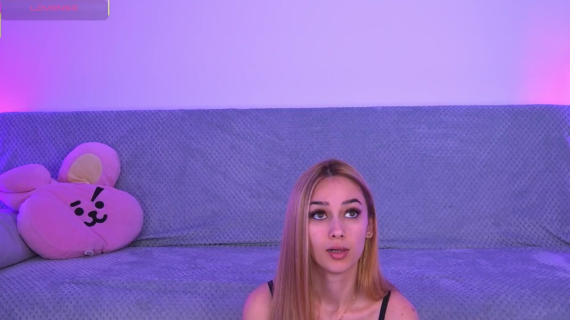 Gallery image thumbnail from AmyKentt's myfreecams stream on, 04/18/2026, 15:11 image 2 of 20