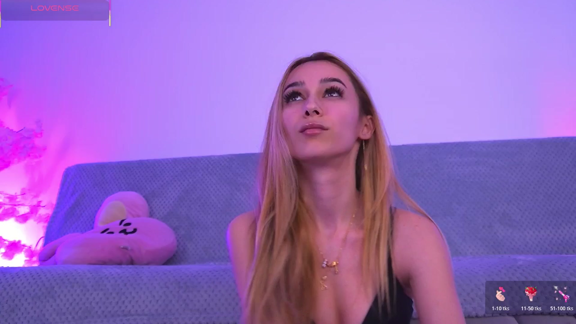 Gallery image thumbnail from AmyKentt's myfreecams stream on, 04/18/2026, 18:08 image 4 of 20