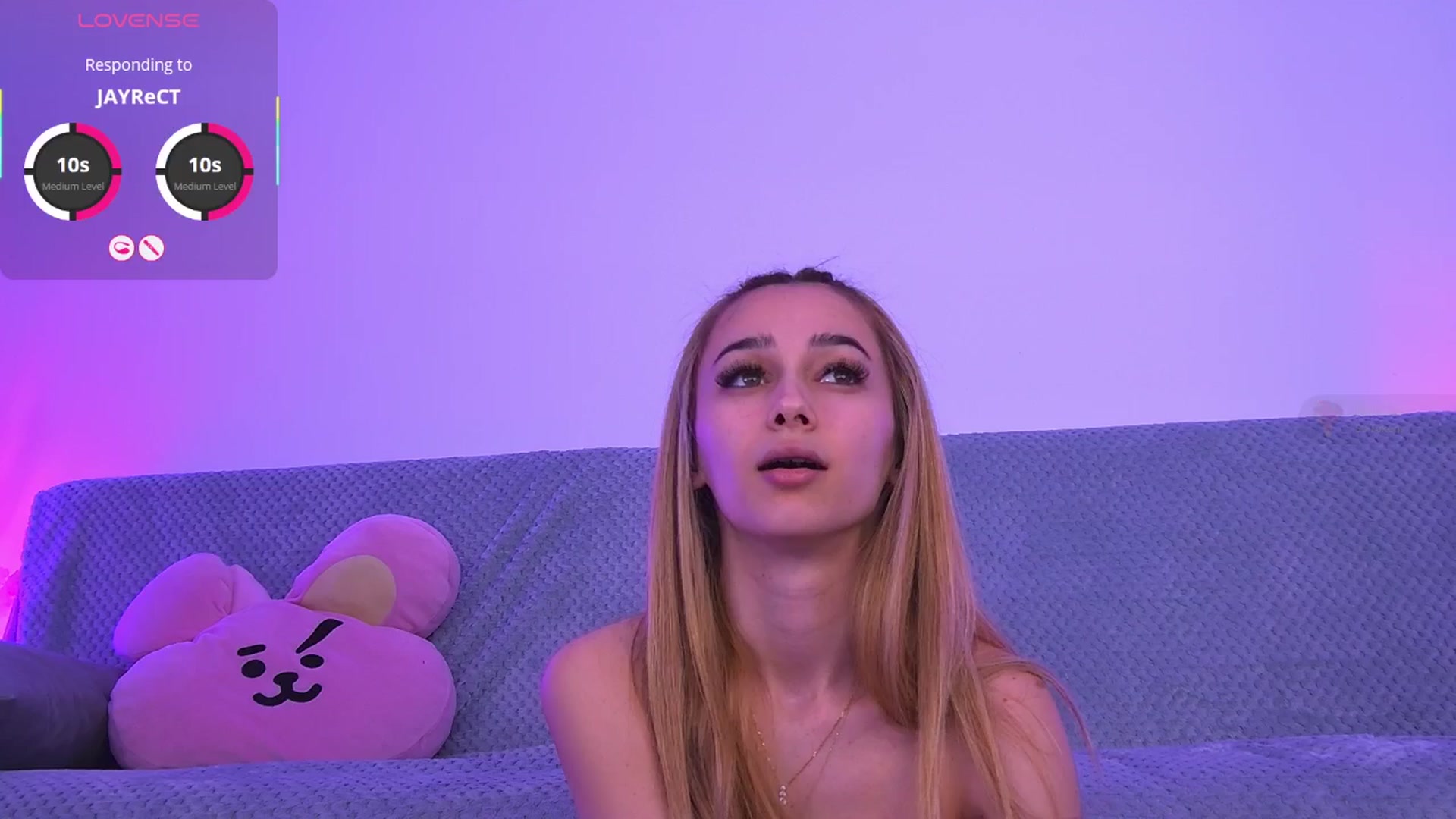Gallery image thumbnail from AmyKentt's myfreecams stream on, 04/19/2026, 18:24 image 7 of 20