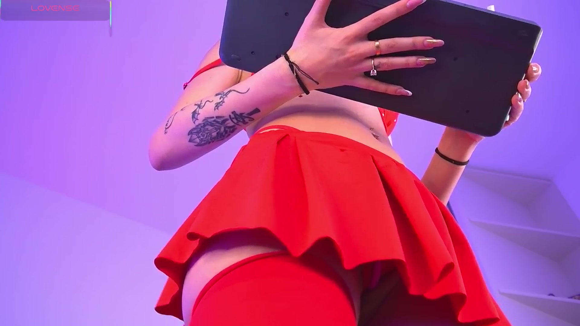 Gallery image thumbnail from AmyKentt's myfreecams stream on, 04/20/2026, 18:19 image 4 of 20