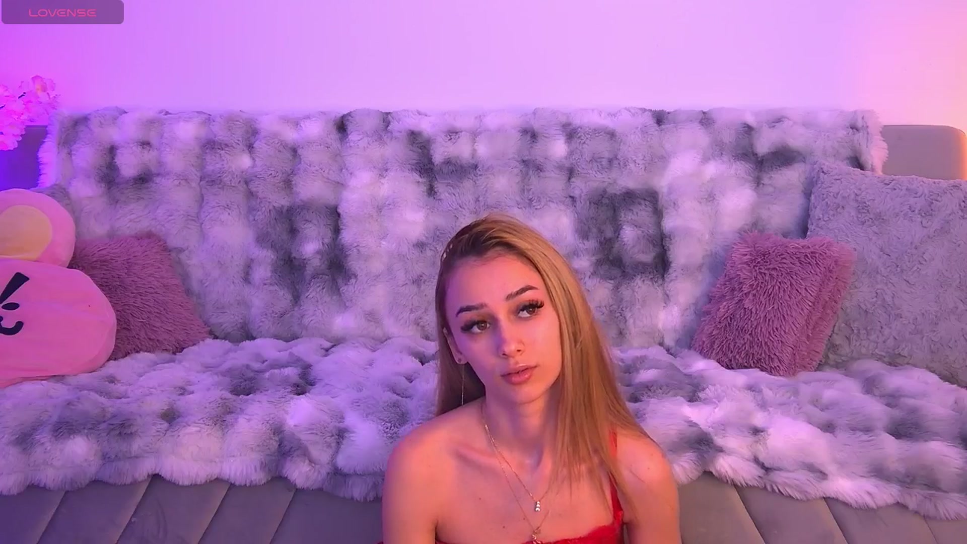 Gallery image thumbnail from AmyKentt's myfreecams stream on, 05/03/2026, 16:59 image 15 of 20