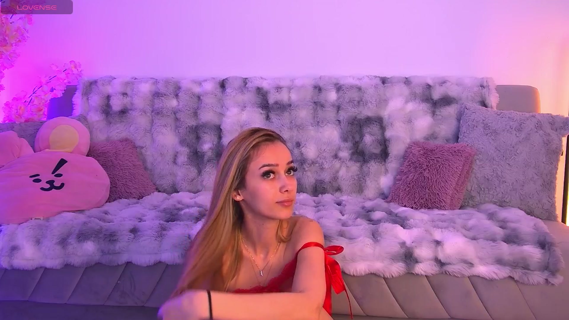 Gallery image thumbnail from AmyKentt's myfreecams stream on, 05/03/2026, 16:59 image 10 of 20