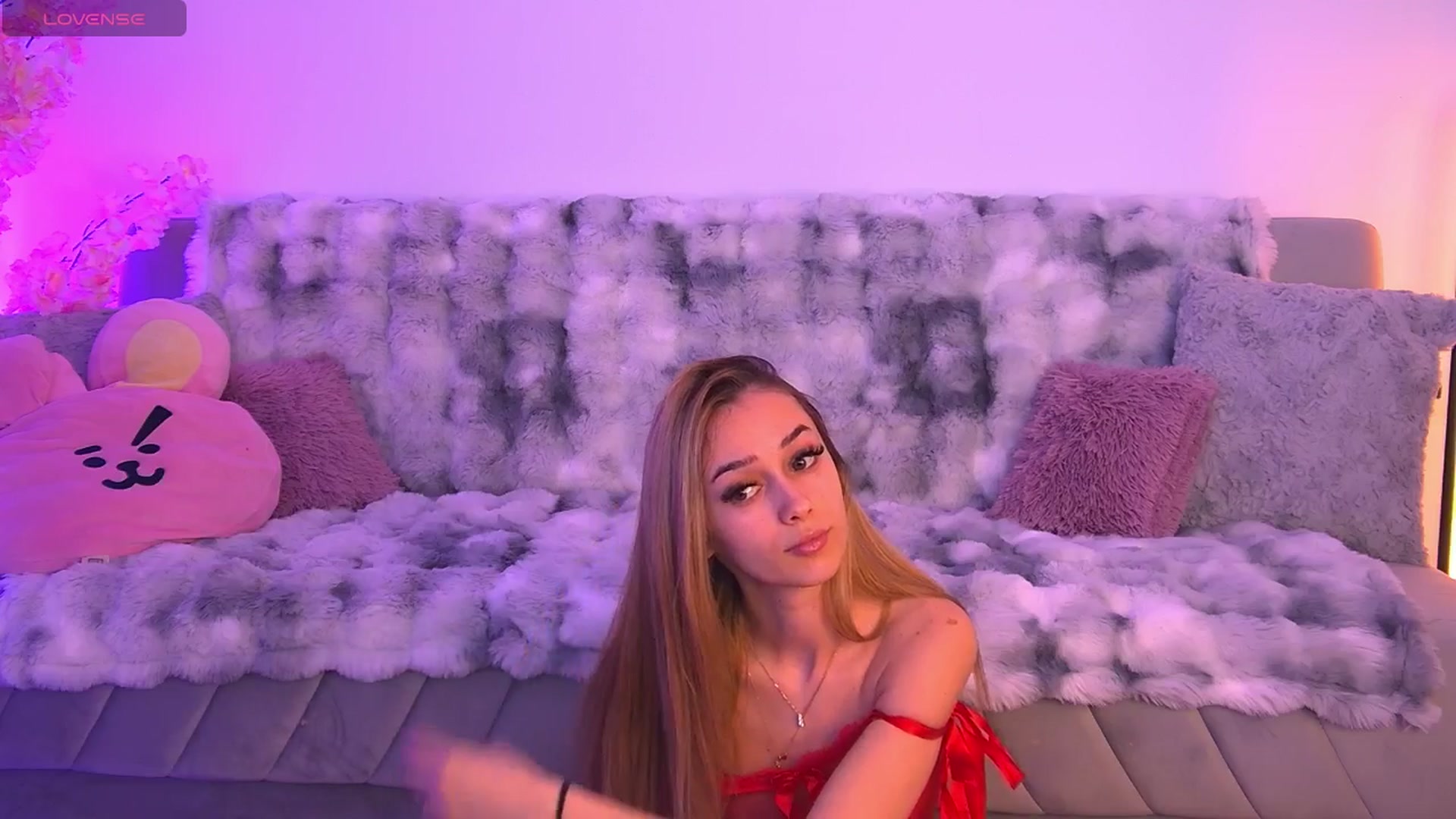 Gallery image thumbnail from AmyKentt's myfreecams stream on, 05/03/2026, 16:59 image 9 of 20