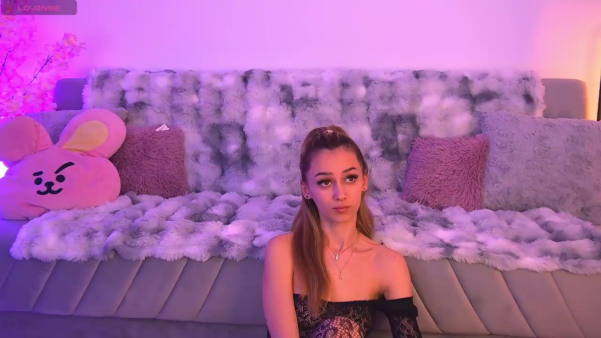 Gallery image thumbnail from AmyKentt's myfreecams stream on, 05/09/2026, 24:02 image 12 of 20