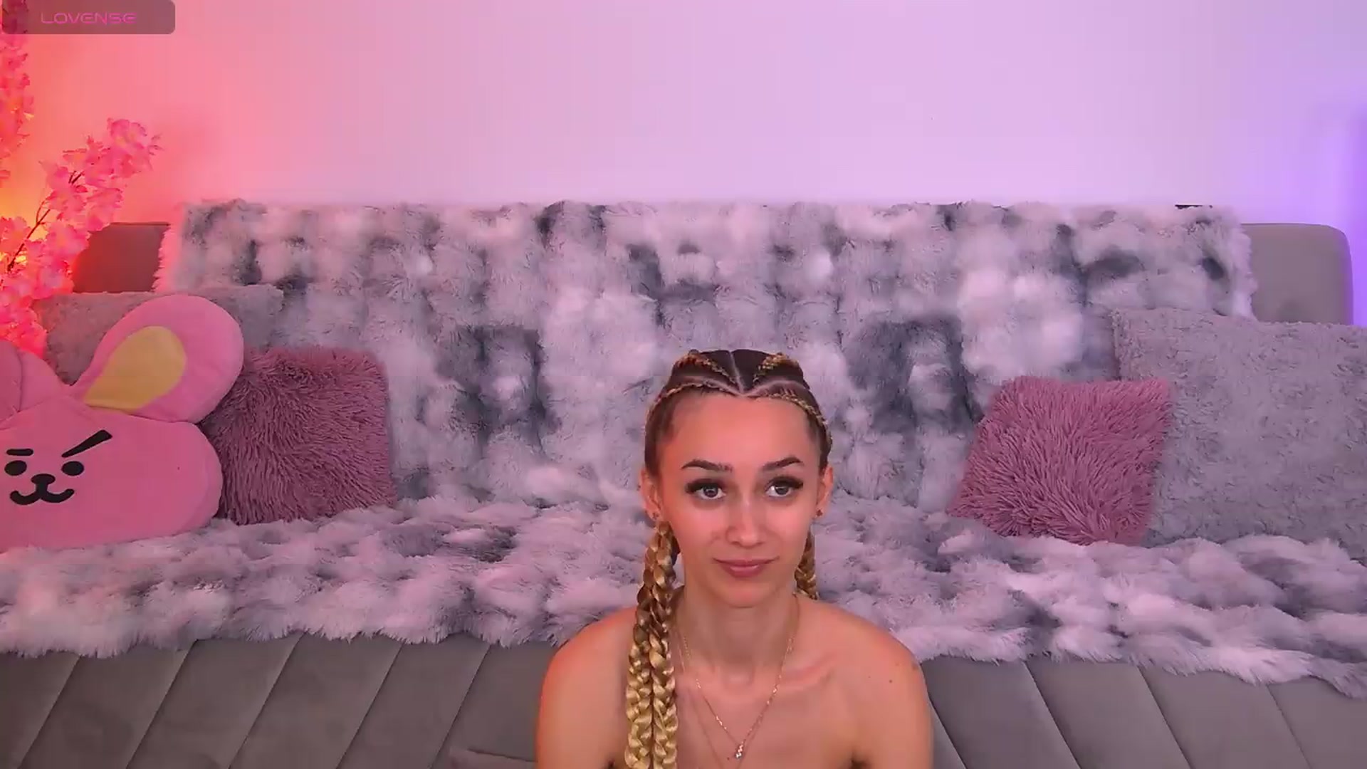 Gallery image thumbnail from AmyKentt's myfreecams stream on, 05/10/2026, 16:34 image 5 of 20