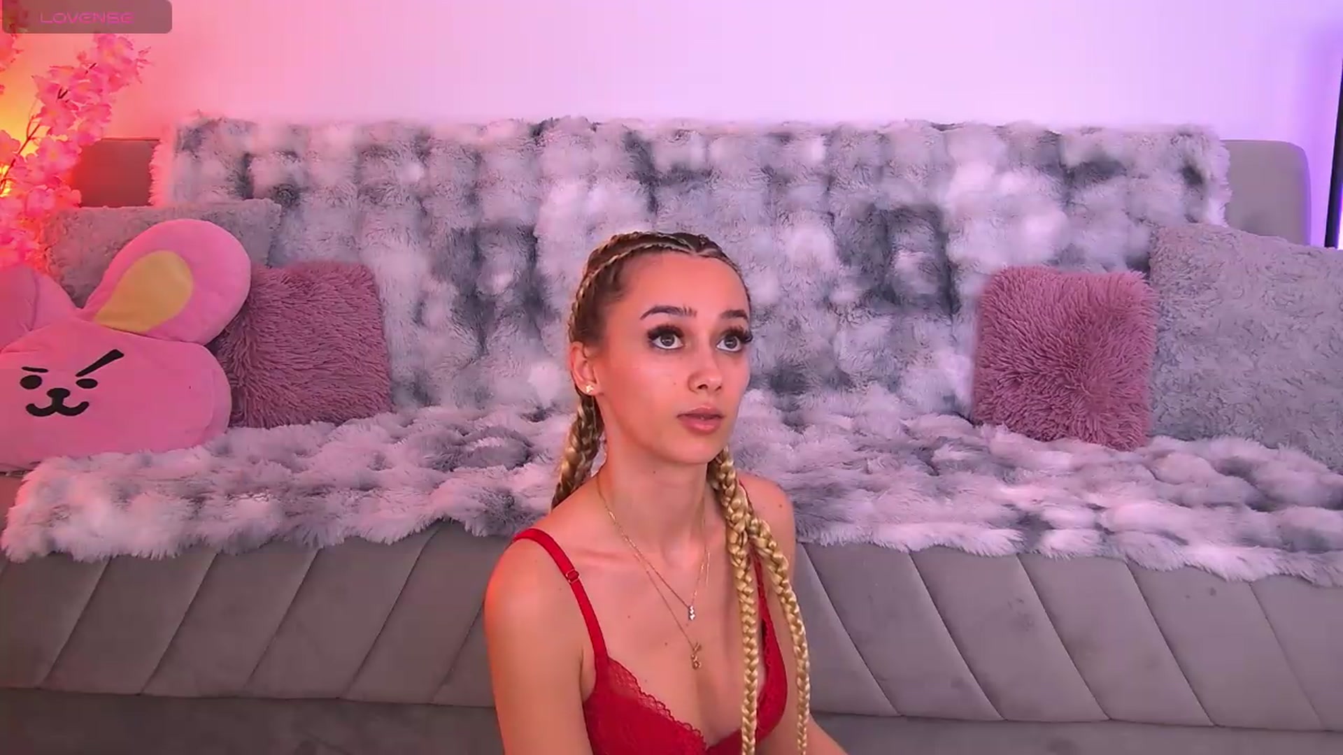 Gallery image thumbnail from AmyKentt's myfreecams stream on, 05/12/2026, 24:02 image 4 of 20