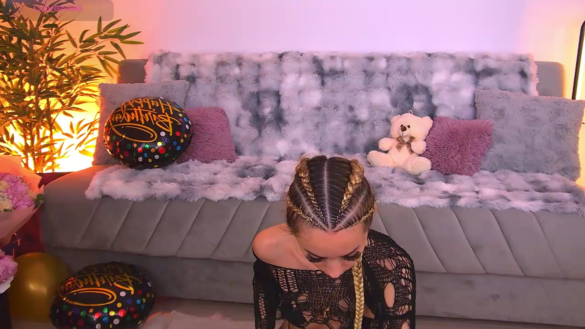 Gallery image thumbnail from AmyKentt's myfreecams stream on, 05/14/2026, 19:01 image 8 of 20