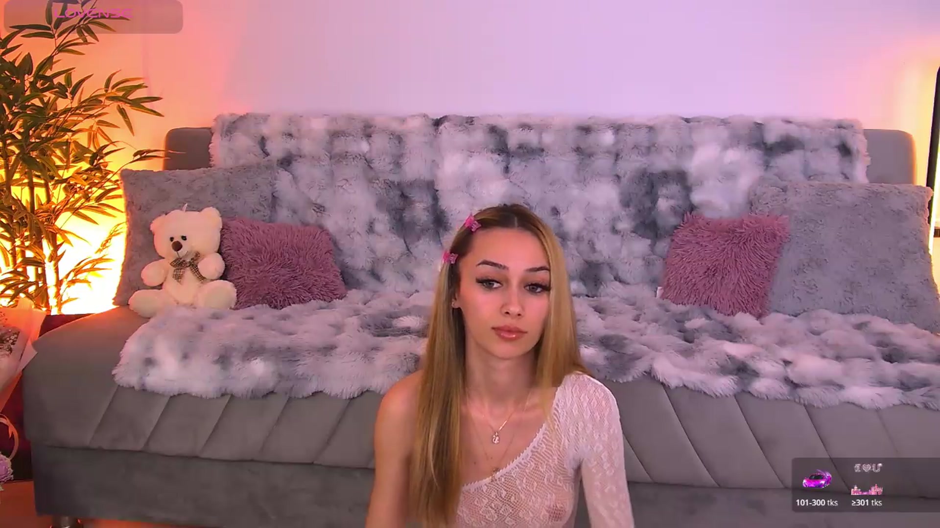 Gallery image thumbnail from AmyKentt's myfreecams stream on, 05/24/2026, 18:29 image 11 of 20