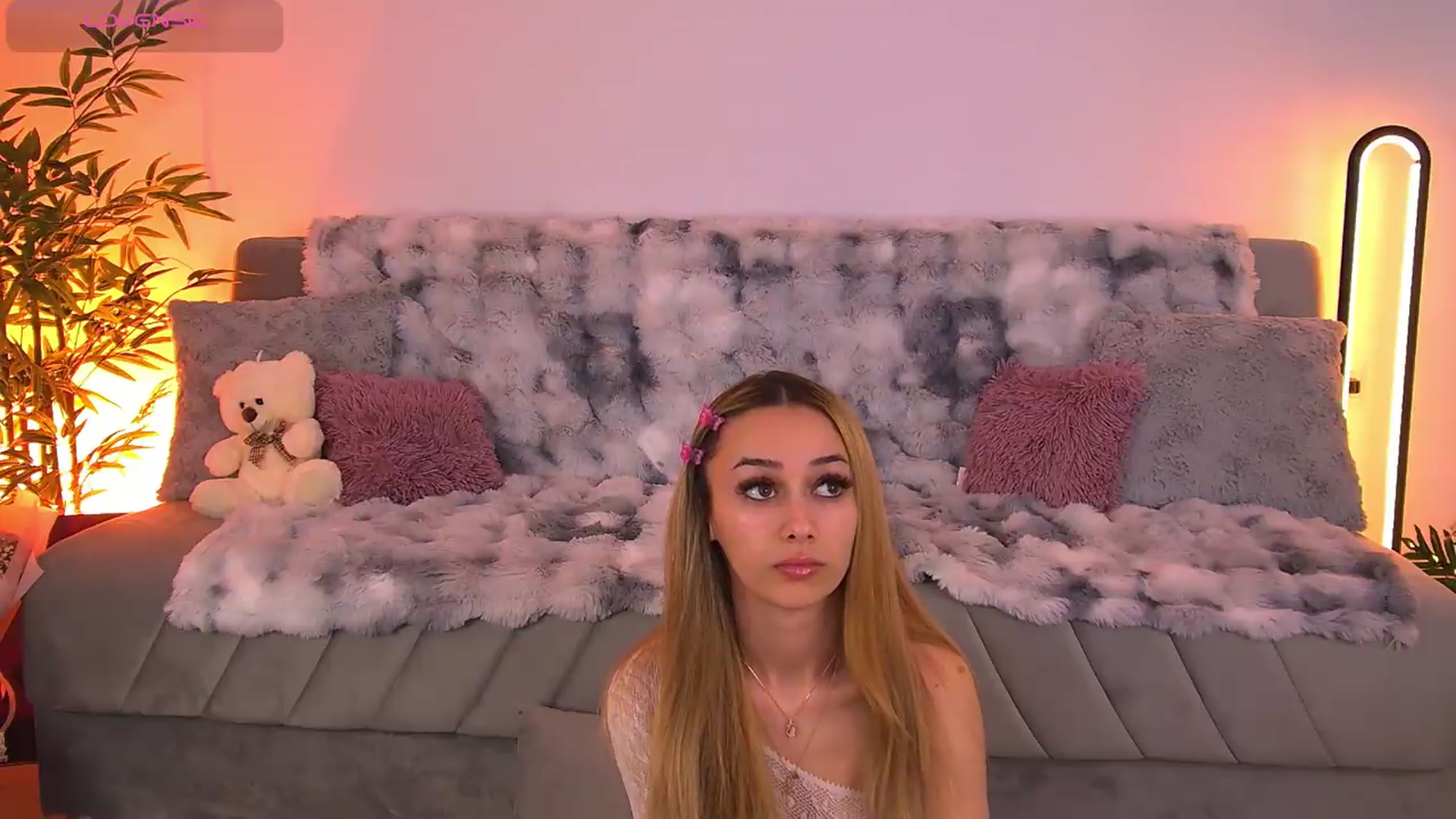 Gallery image thumbnail from AmyKentt's myfreecams stream on, 05/24/2026, 22:17 image 2 of 20