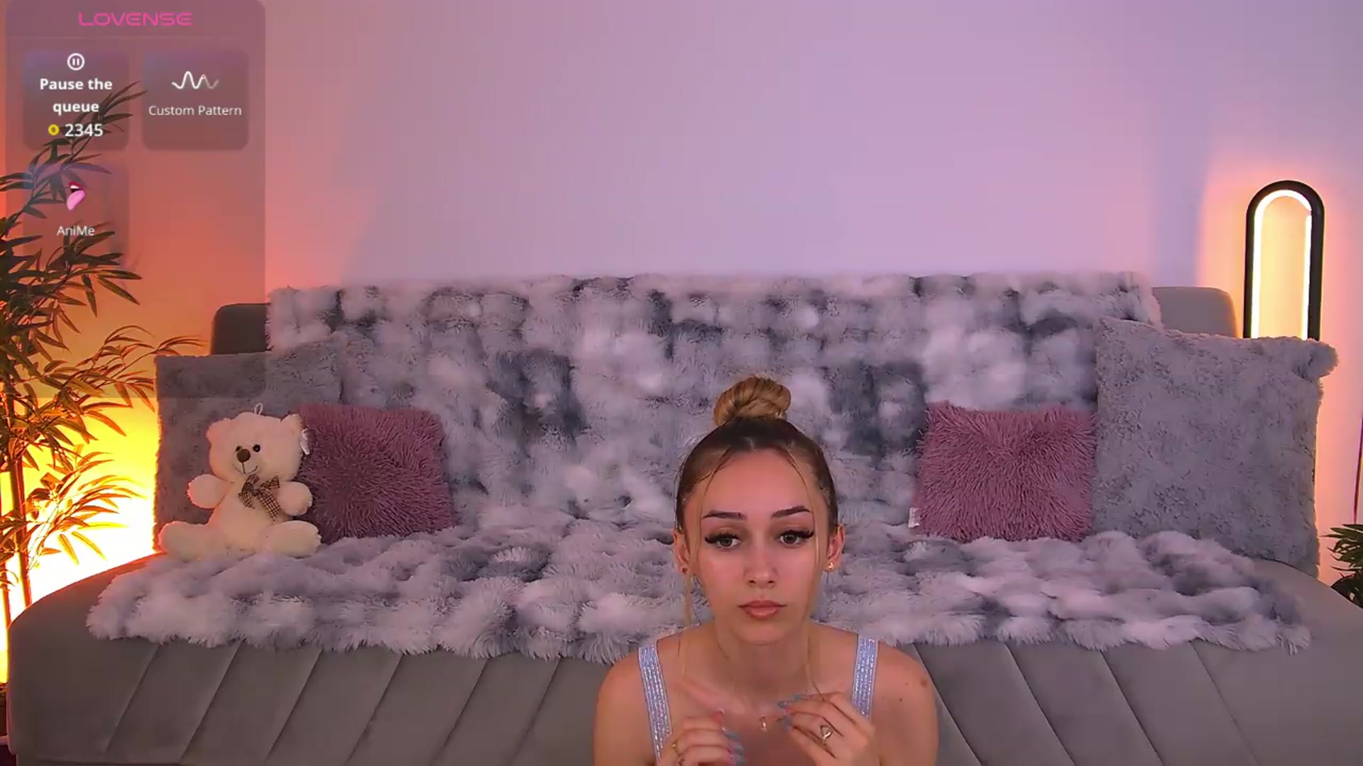 Gallery image thumbnail from AmyKentt's myfreecams stream on, 06/09/2026, 15:33 image 13 of 20