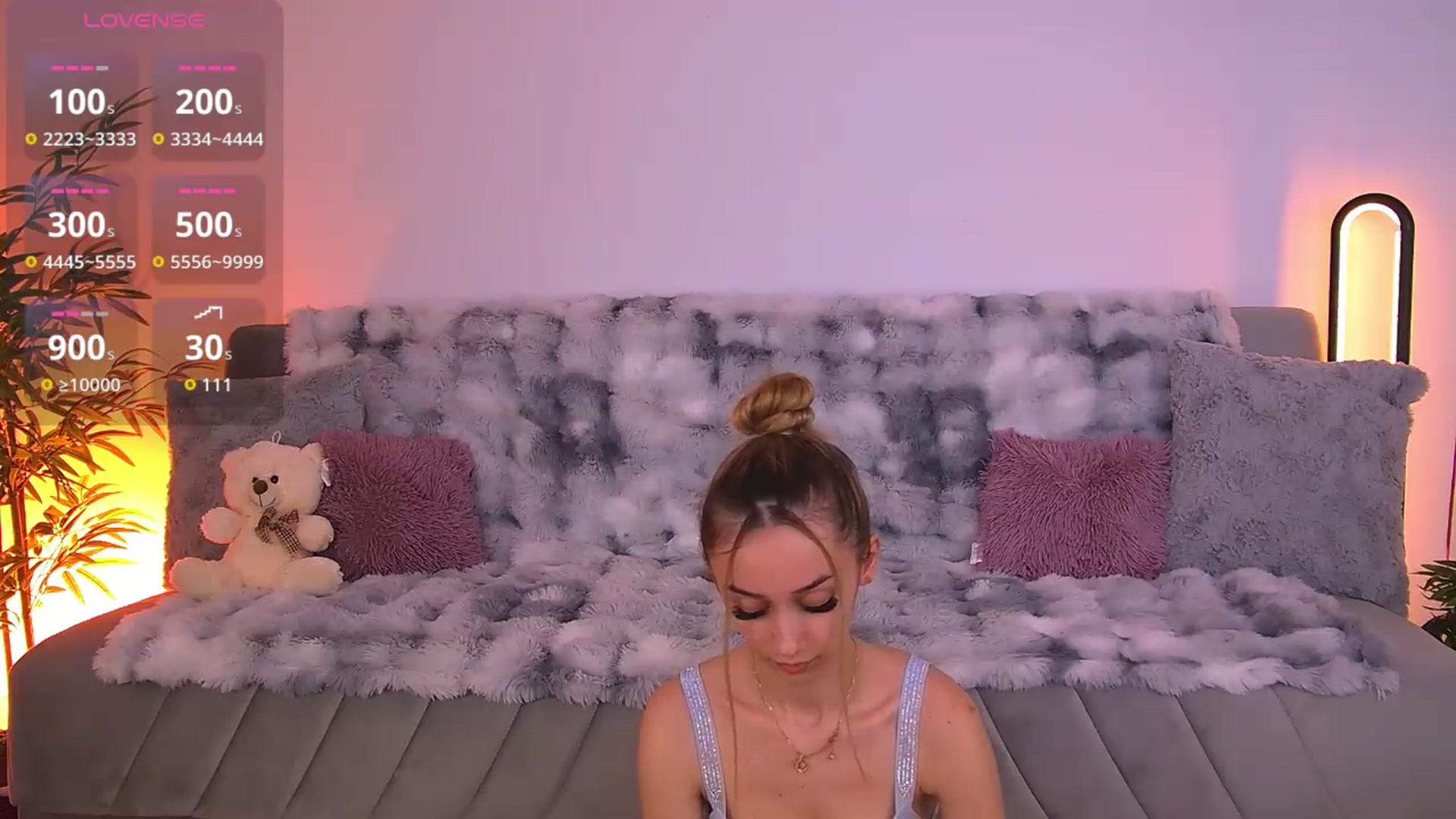 Gallery image thumbnail from AmyKentt's myfreecams stream on, 06/09/2026, 15:33 image 4 of 20
