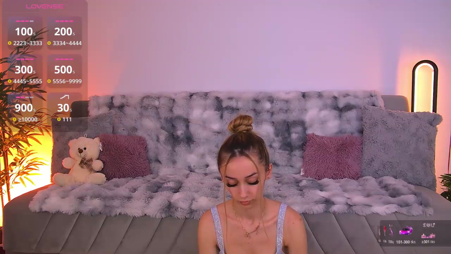 Gallery image thumbnail from AmyKentt's myfreecams stream on, 06/09/2026, 15:33 image 3 of 20