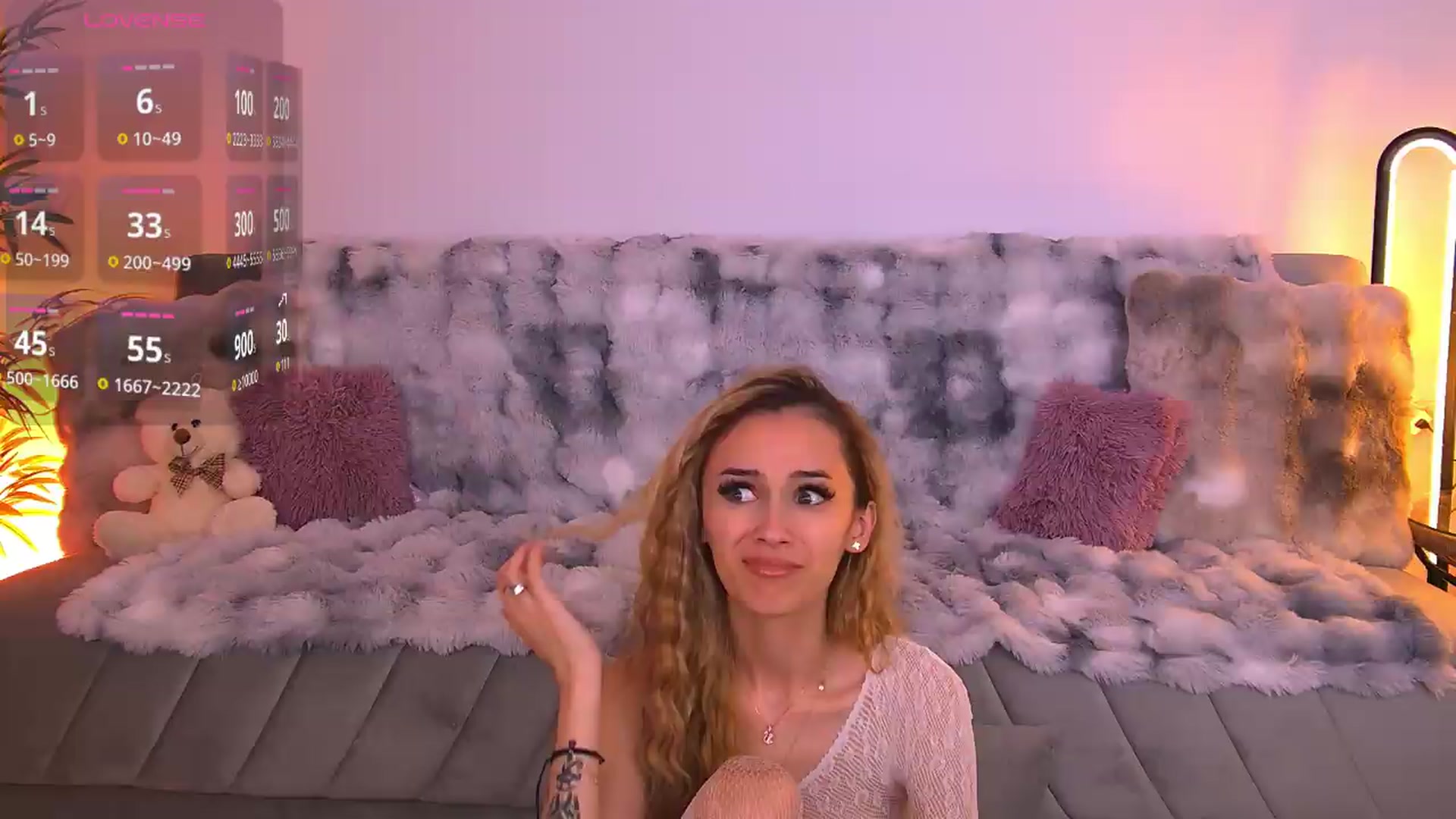 Gallery image thumbnail from AmyKentt's myfreecams stream on, 06/19/2026, 20:24 image 1 of 20
