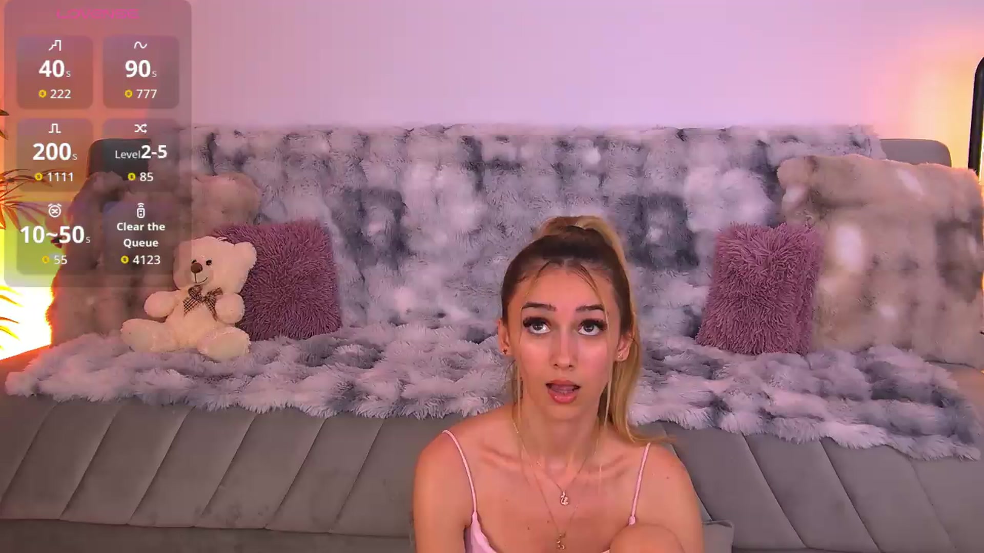 Gallery image thumbnail from AmyKentt's myfreecams stream on, 06/26/2026, 21:17 image 12 of 20