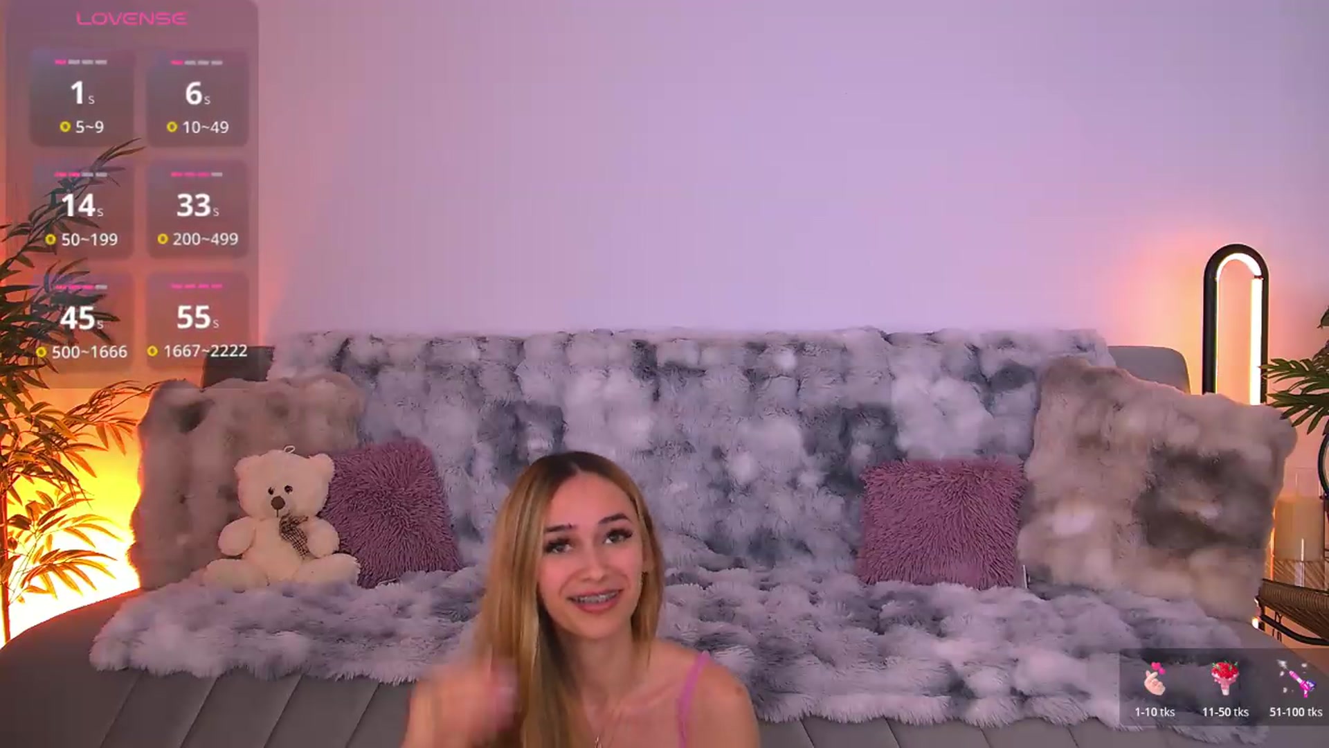 Gallery image thumbnail from AmyKentt's myfreecams stream on, 06/29/2026, 15:43 image 4 of 20