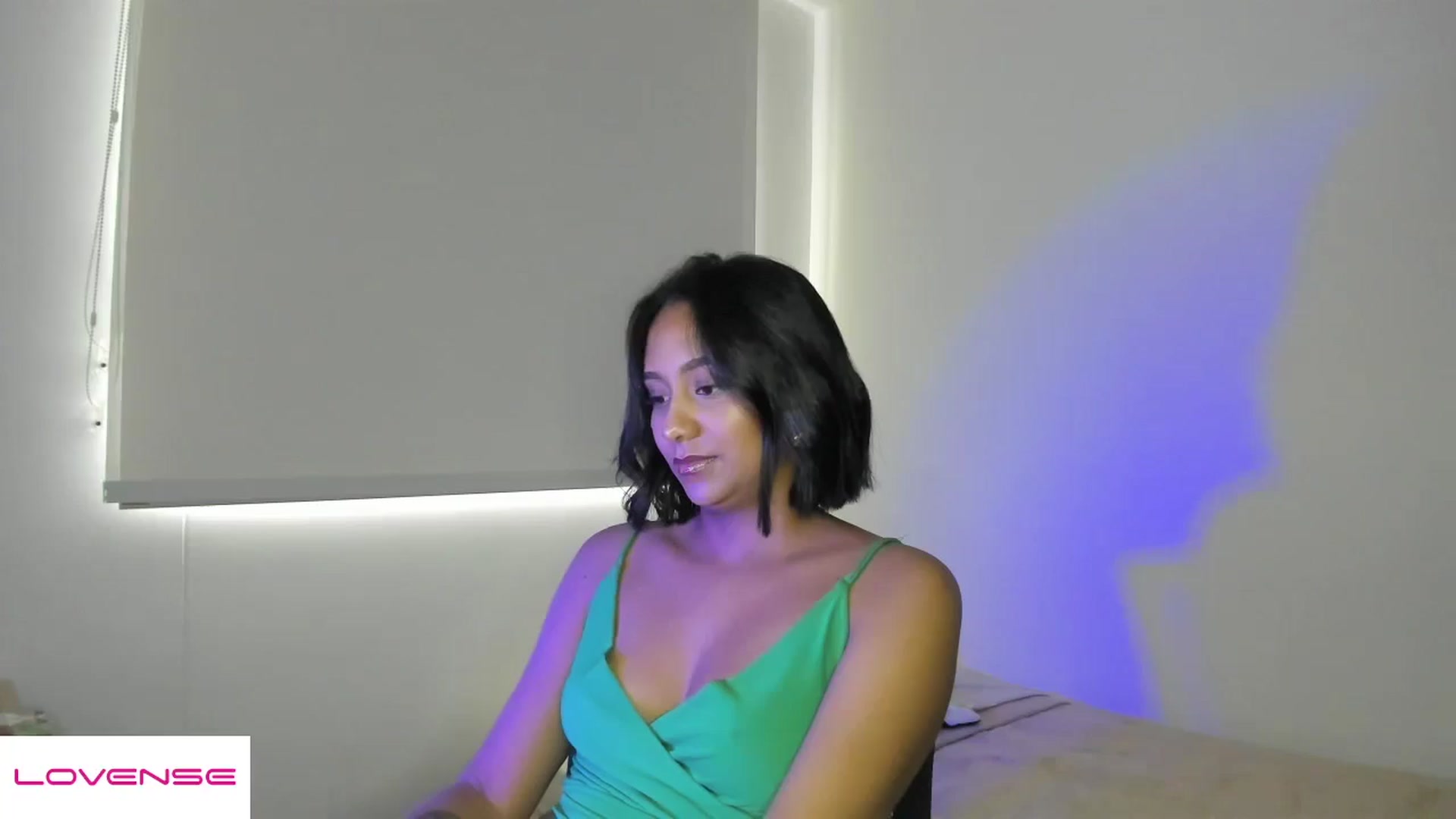 Gallery image thumbnail from AmyLeer_'s myfreecams stream on, 11/17/2025, 22:38 image 14 of 20