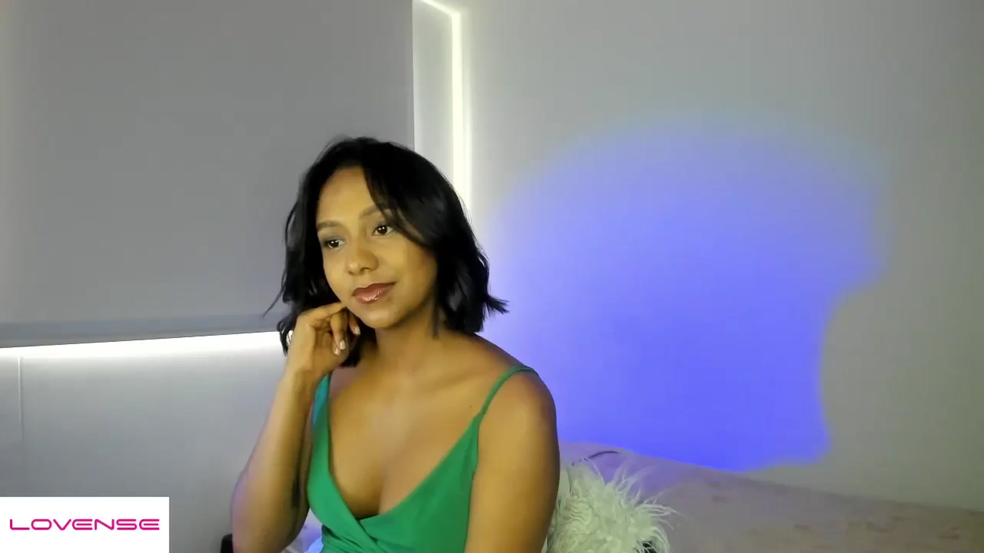 Gallery image thumbnail from AmyLeer_'s myfreecams stream on, 12/11/2025, 23:14 image 3 of 20