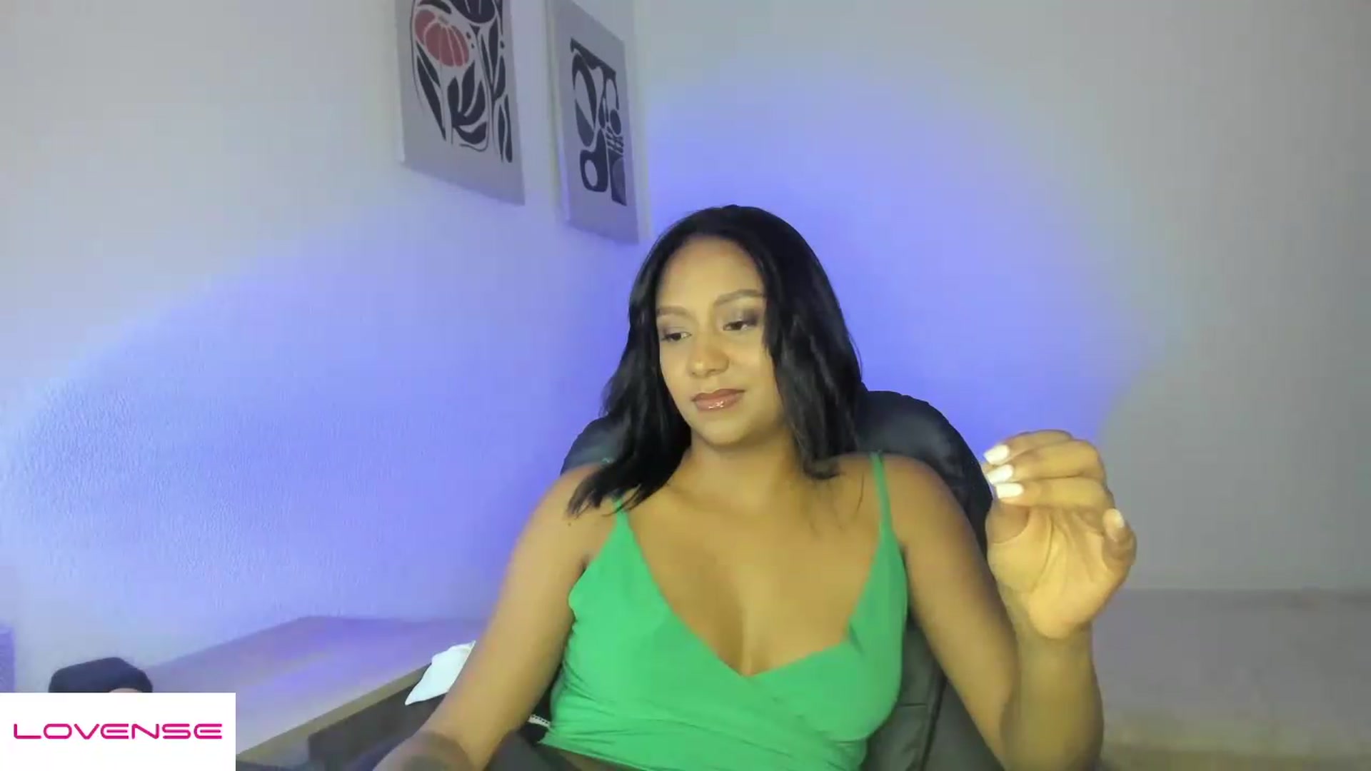 Gallery image thumbnail from AmyLeer_'s myfreecams stream on, 07/05/2026, 02:38 image 15 of 20
