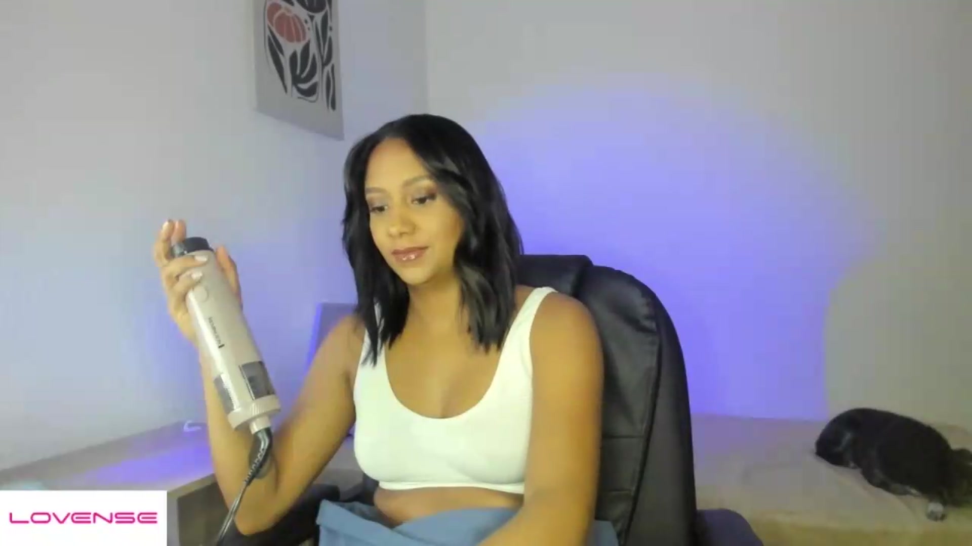 Gallery image thumbnail from AmyLeer_'s myfreecams stream on, 08/02/2026, 22:52 image 6 of 20