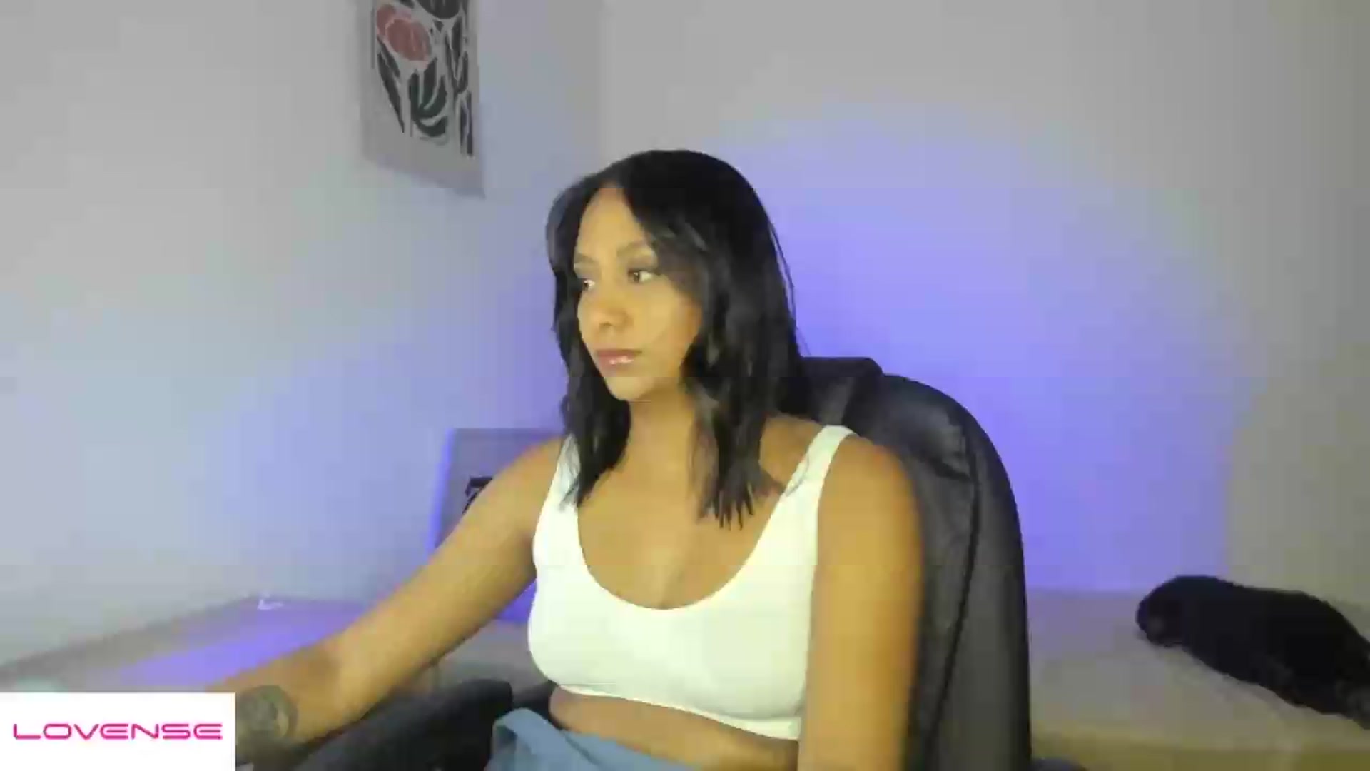 Gallery image thumbnail from AmyLeer_'s myfreecams stream on, 08/02/2026, 22:52 image 17 of 20
