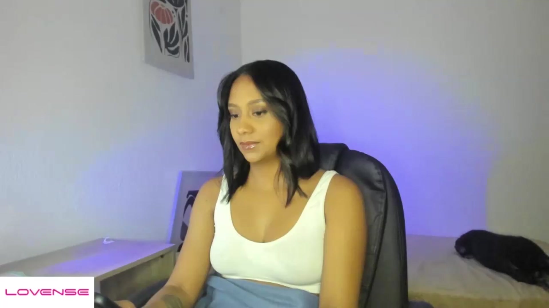 Gallery image thumbnail from AmyLeer_'s myfreecams stream on, 08/02/2026, 22:52 image 14 of 20