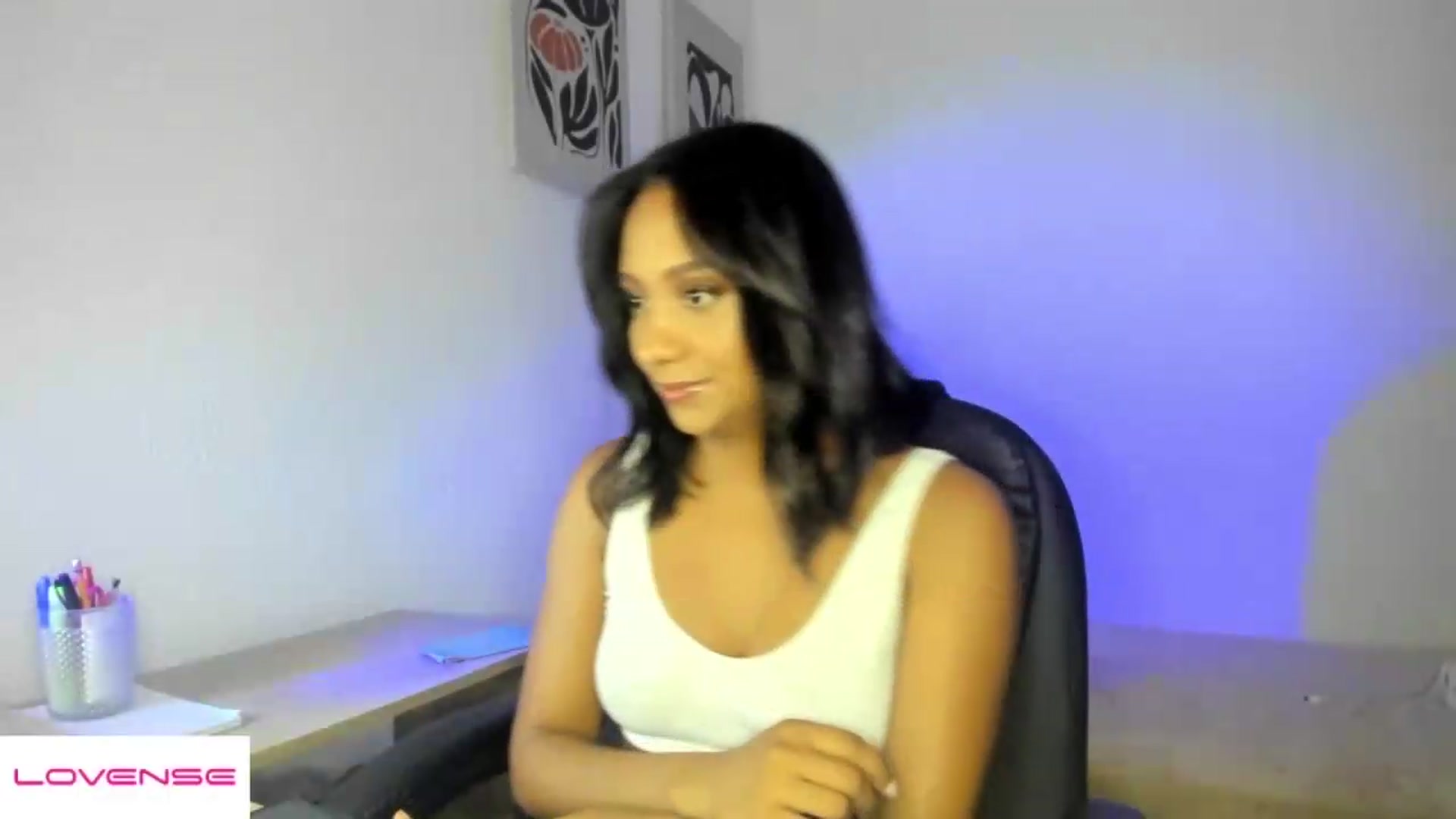 Gallery image thumbnail from AmyLeer_'s myfreecams stream on, 08/09/2026, 23:58 image 2 of 20