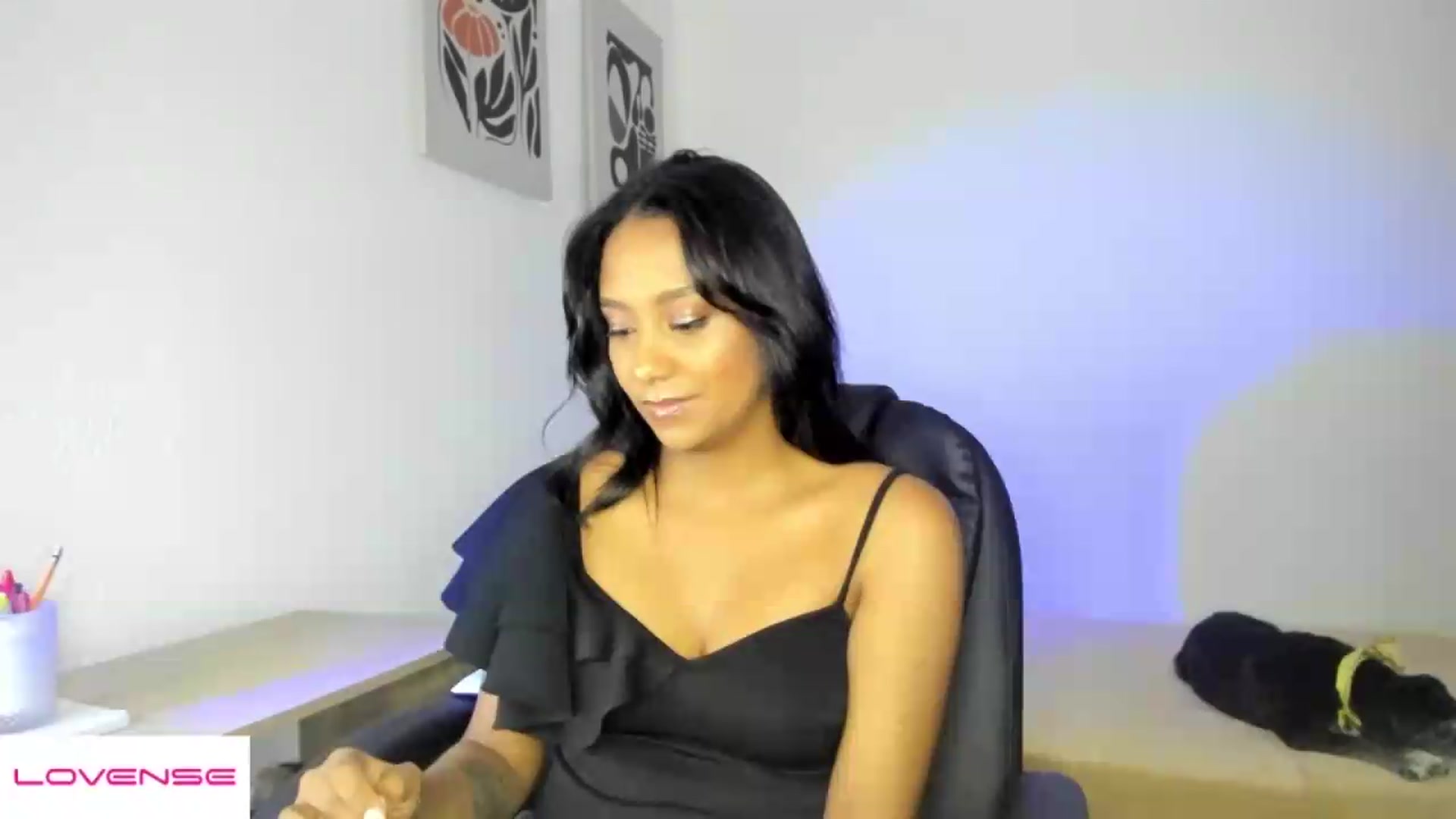 Gallery image thumbnail from AmyLeer_'s myfreecams stream on, 08/15/2026, 20:54 image 13 of 20