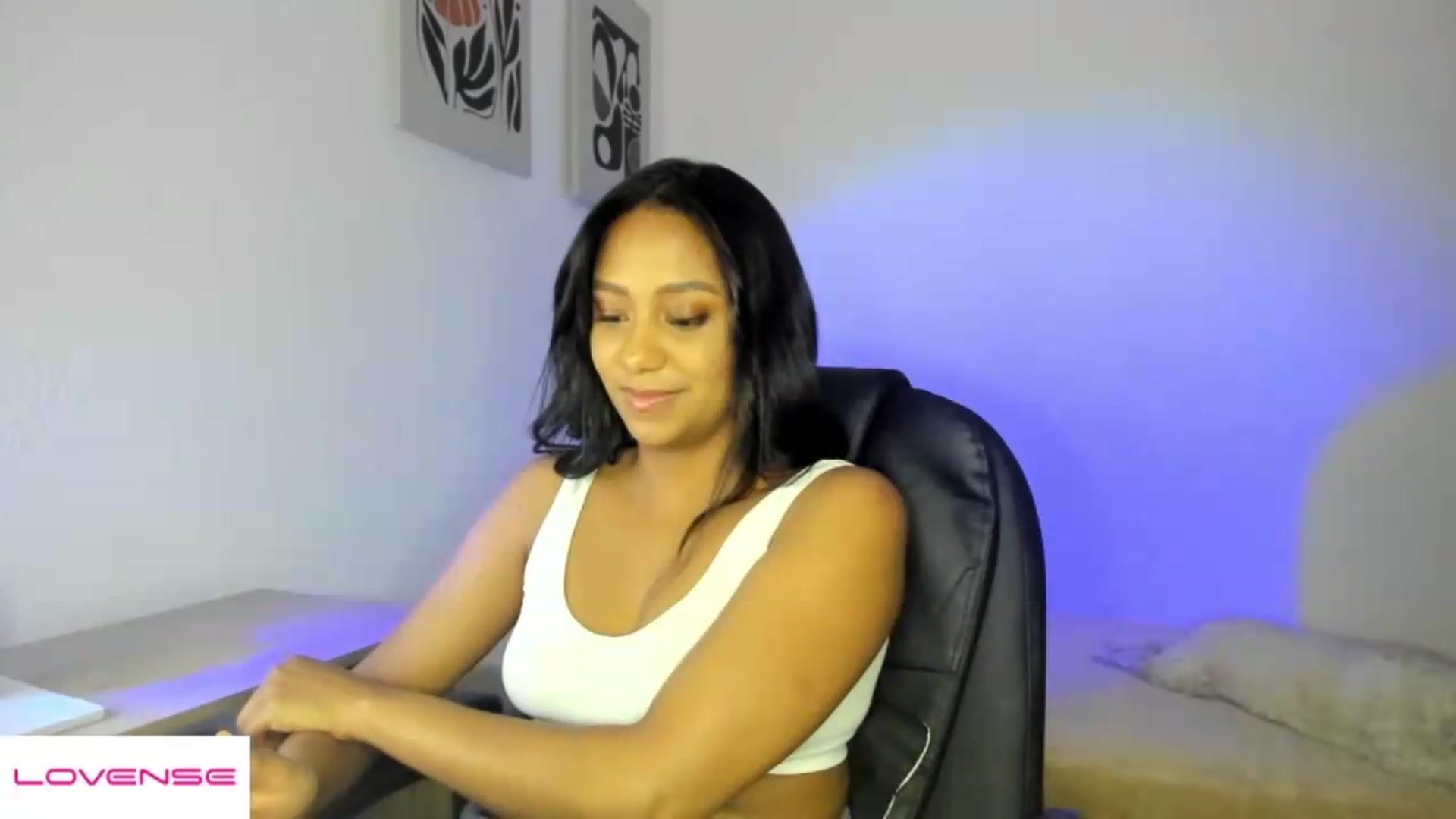 Gallery image thumbnail from AmyLeer_'s myfreecams stream on, 08/22/2026, 23:06 image 18 of 20