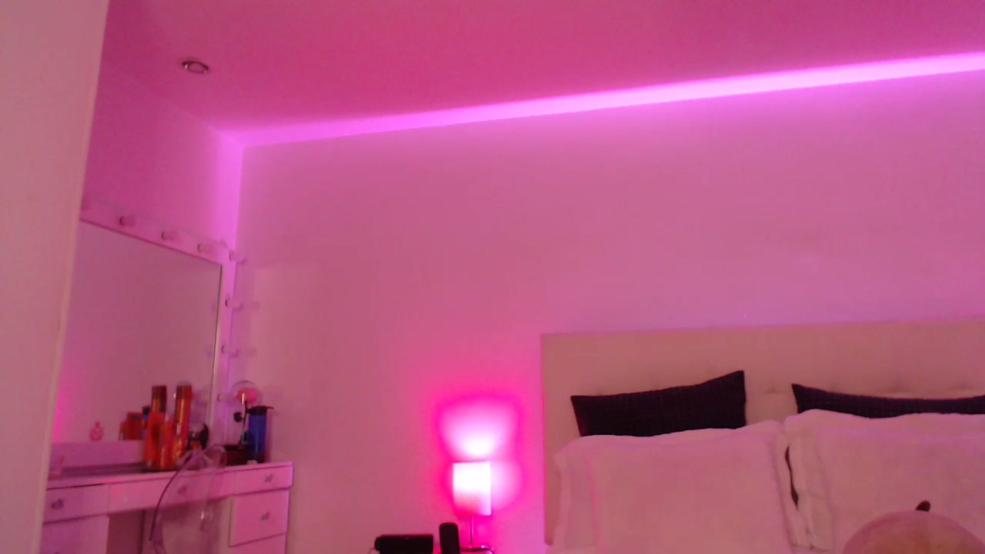 Gallery image thumbnail from AmyLi's myfreecams stream on, 06/29/2023, 06:39 image 1 of 20