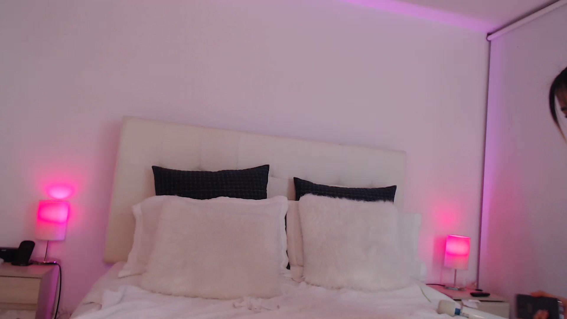 Gallery image thumbnail from AmyLi's myfreecams stream on, 07/01/2023, 07:26 image 10 of 20