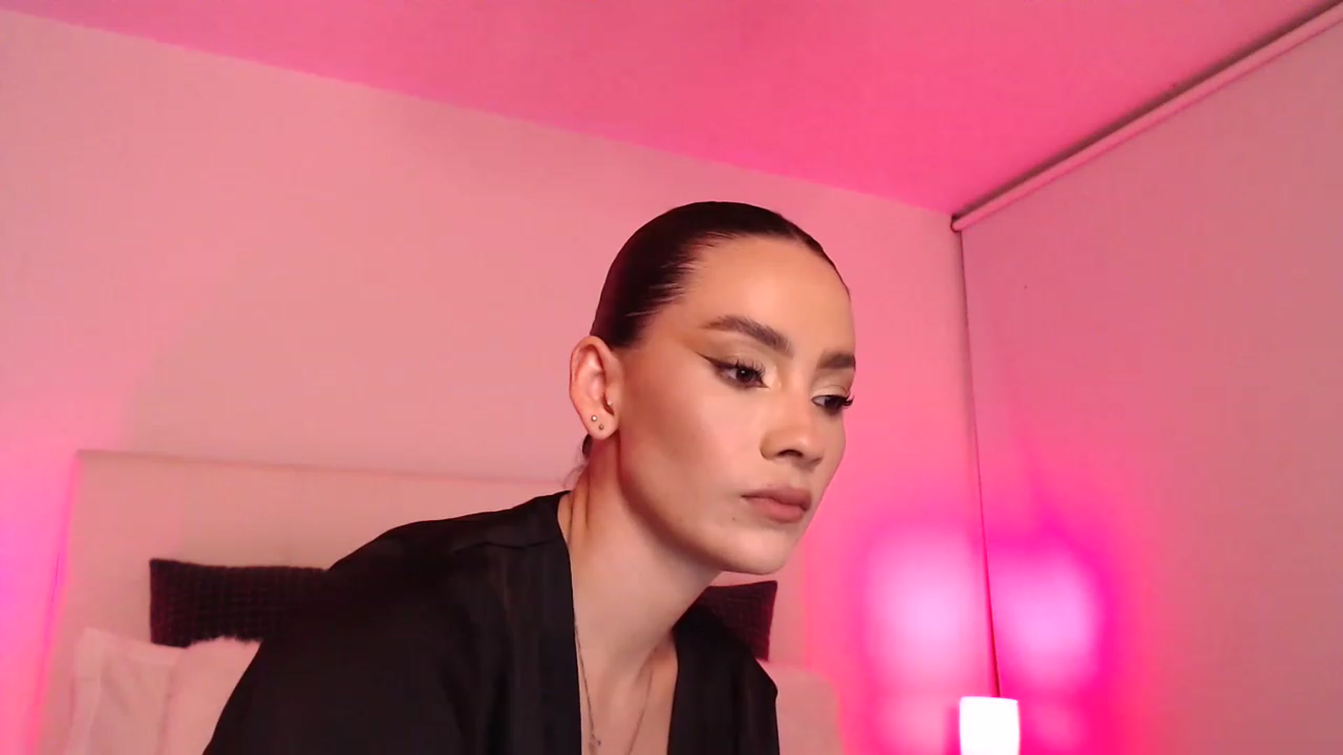 Gallery image thumbnail from AmyLi's myfreecams stream on, 07/08/2023, 06:55 image 9 of 20