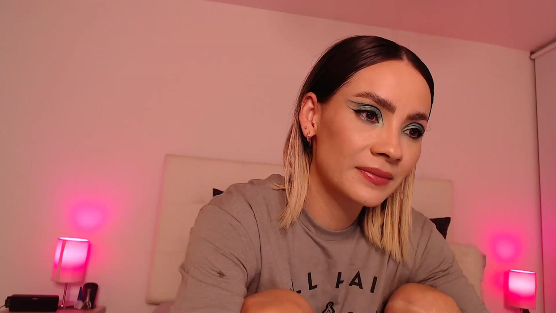 Gallery image thumbnail from AmyLi's myfreecams stream on, 09/30/2023, 05:00 image 1 of 20