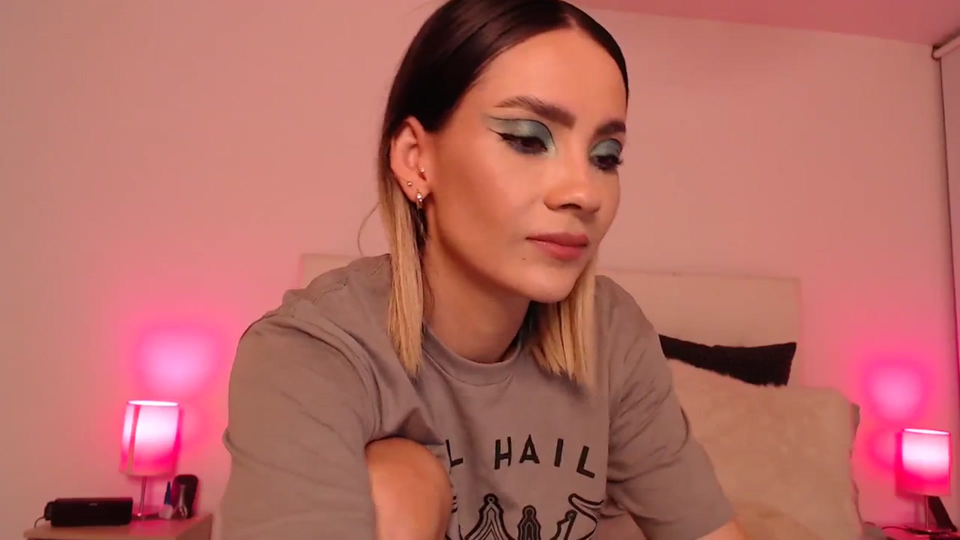 Gallery image thumbnail from AmyLi's myfreecams stream on, 09/30/2023, 06:12 image 3 of 20