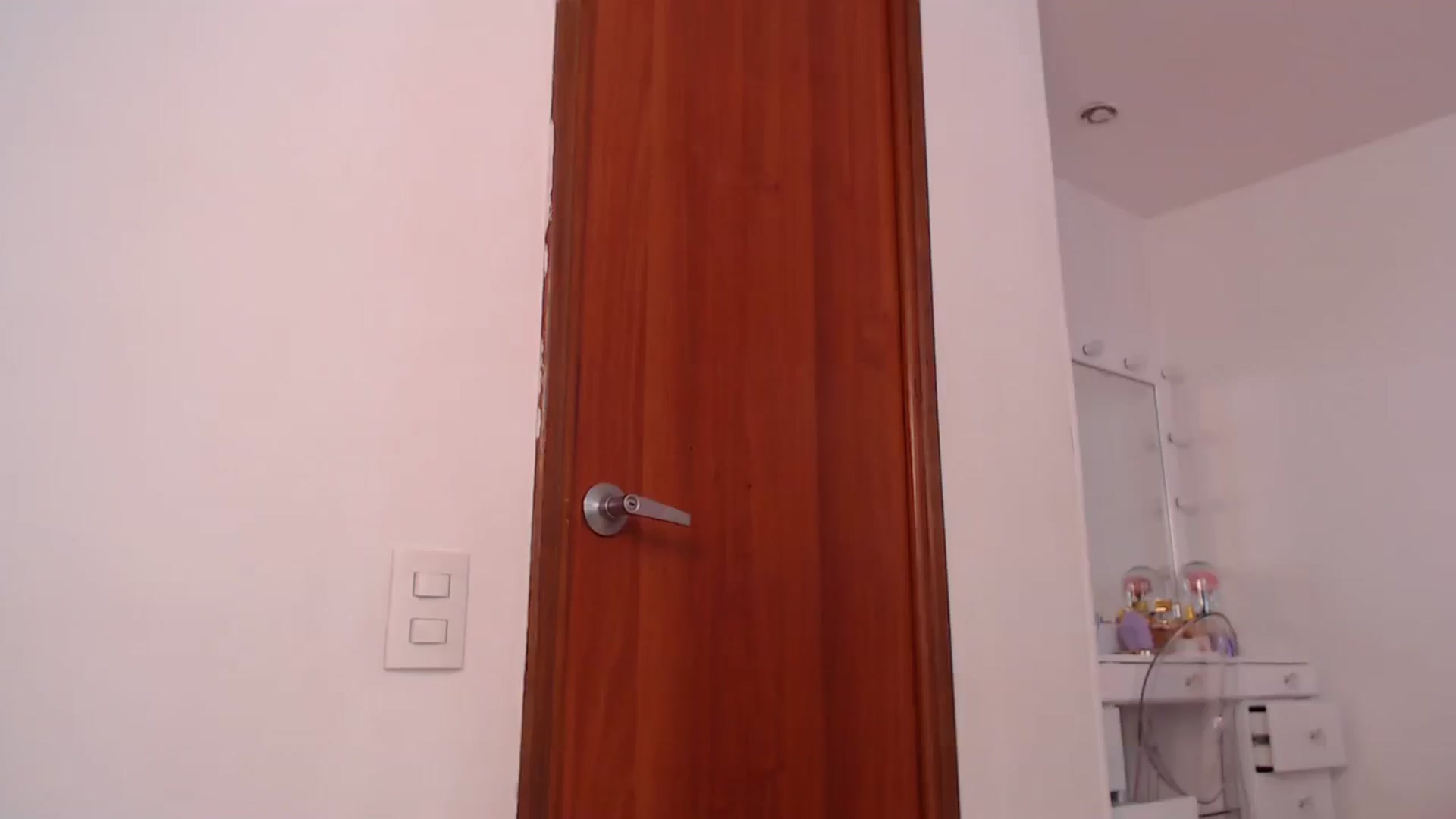 Gallery image thumbnail from AmyLi's myfreecams stream on, 10/21/2023, 05:32 image 8 of 20
