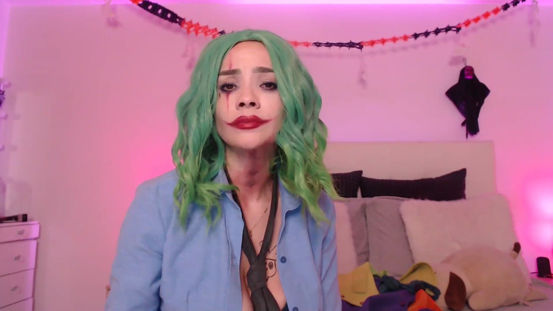 Gallery image thumbnail from AmyLi's myfreecams stream on, 11/01/2023, 06:34 image 19 of 20