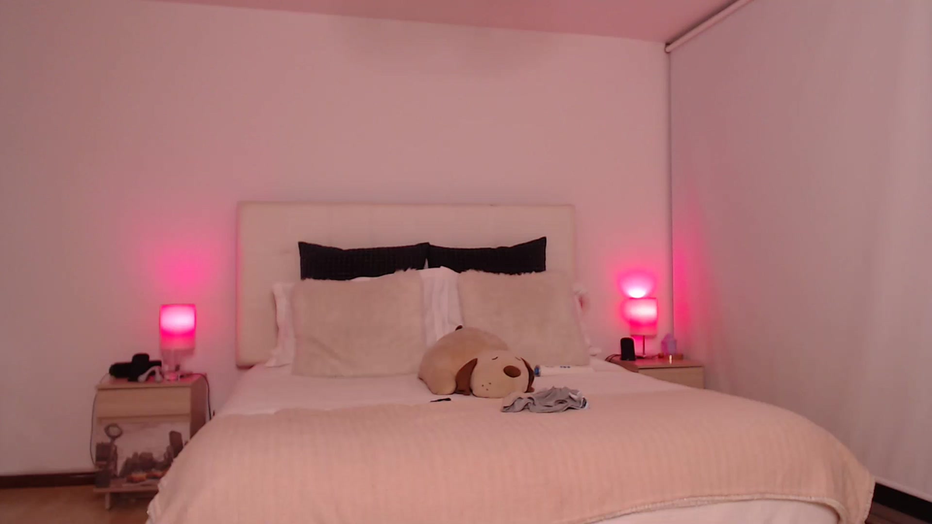 Gallery image thumbnail from AmyLi's myfreecams stream on, 11/15/2023, 05:32 image 11 of 20