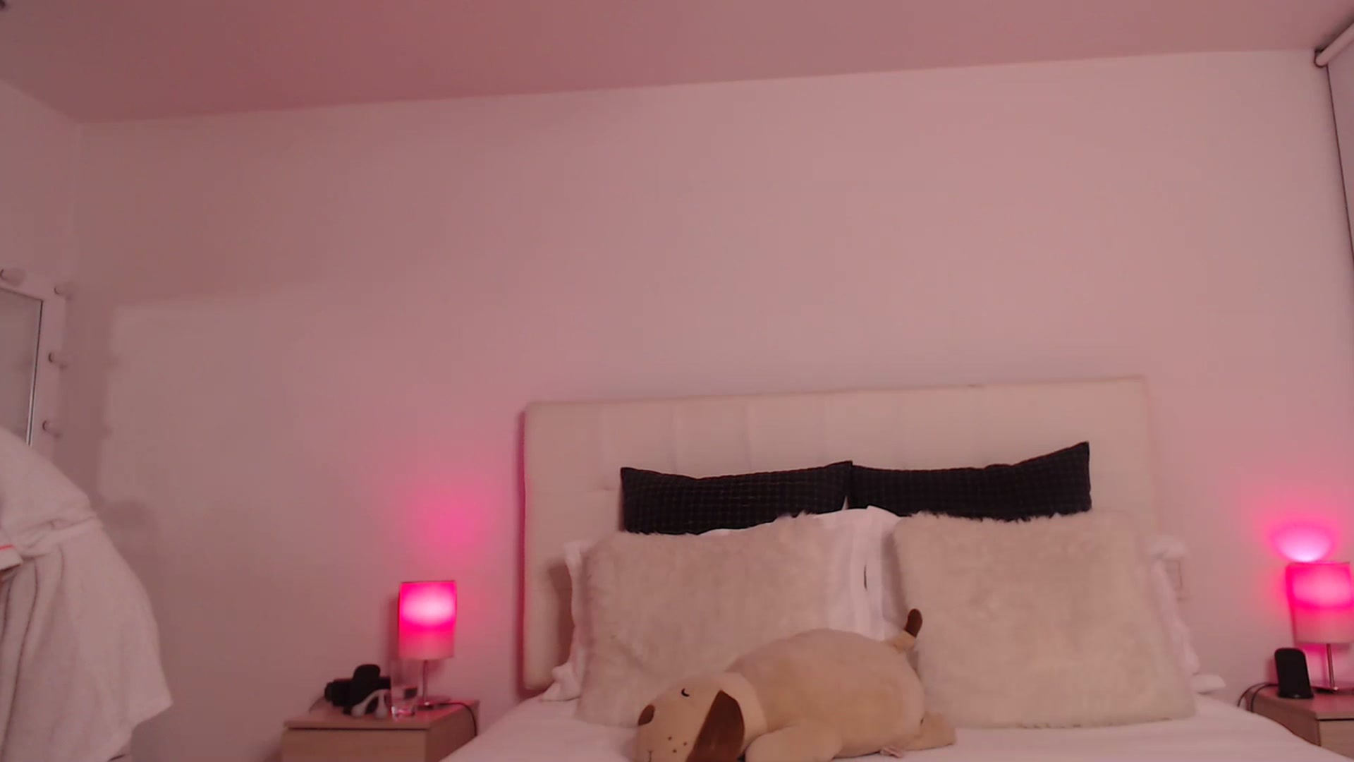 Gallery image thumbnail from AmyLi's myfreecams stream on, 11/15/2023, 07:01 image 10 of 20