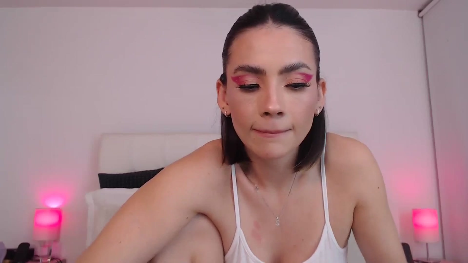 Gallery image thumbnail from AmyLi's myfreecams stream on, 11/29/2023, 05:23 image 17 of 20