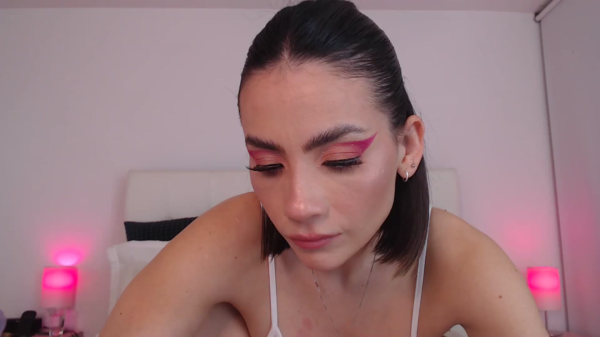 Gallery image thumbnail from AmyLi's myfreecams stream on, 11/29/2023, 05:23 image 8 of 20