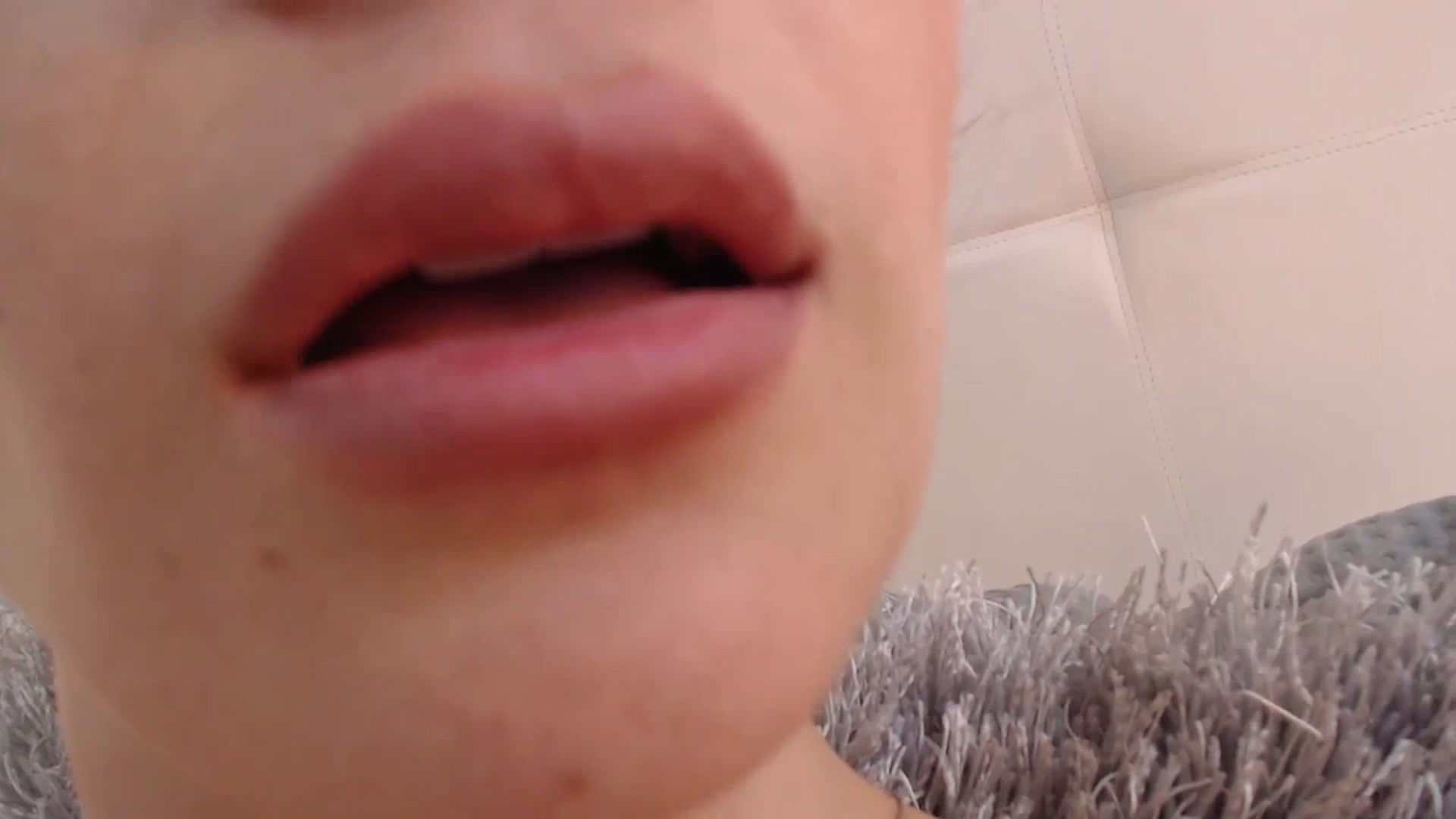 Gallery image thumbnail from AmyLi's myfreecams stream on, 12/13/2023, 06:48 image 12 of 20