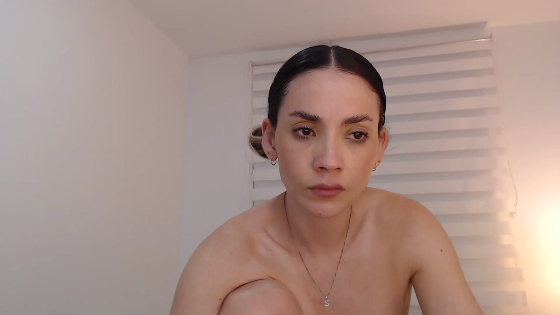 Gallery image thumbnail from AmyLi's myfreecams stream on, 12/13/2023, 06:48 image 20 of 20