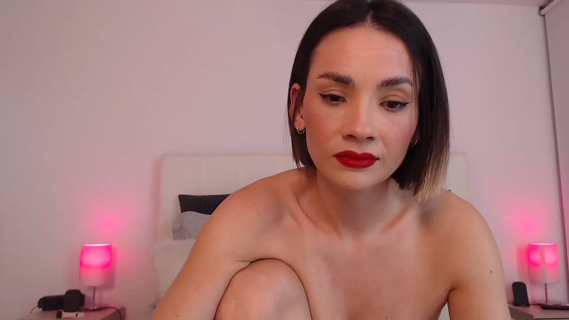 Gallery image thumbnail from AmyLi's myfreecams stream on, 01/23/2024, 06:09 image 17 of 20