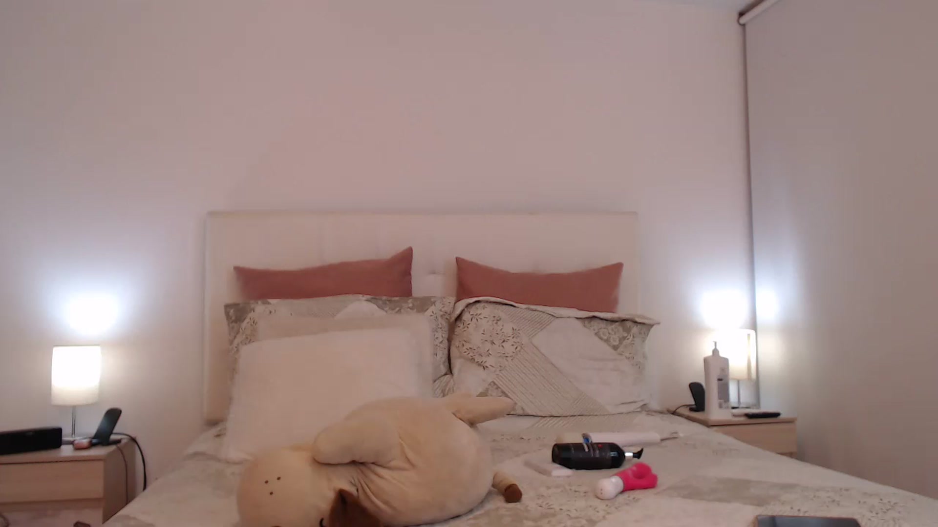 Gallery image thumbnail from AmyLi's myfreecams stream on, 03/23/2024, 07:53 image 14 of 20