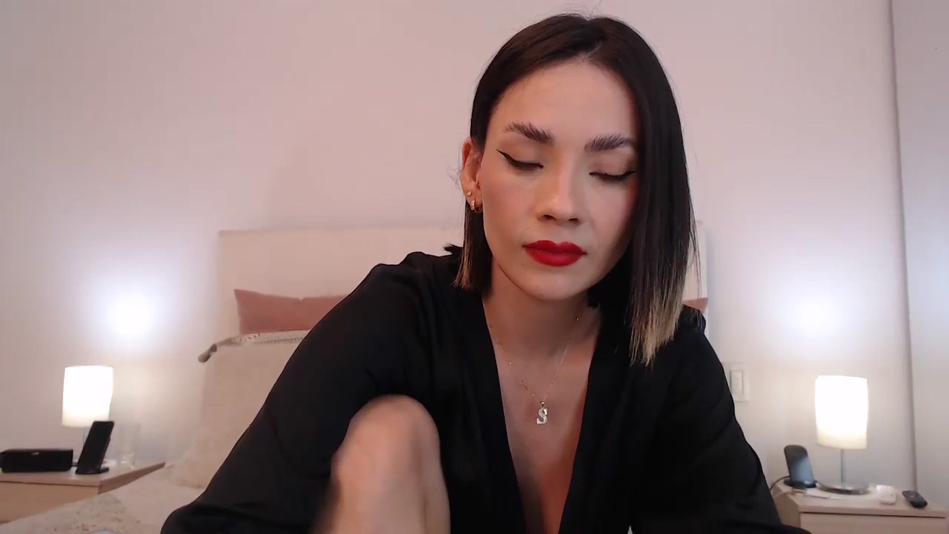 Gallery image thumbnail from AmyLi's myfreecams stream on, 04/07/2024, 07:28 image 6 of 20